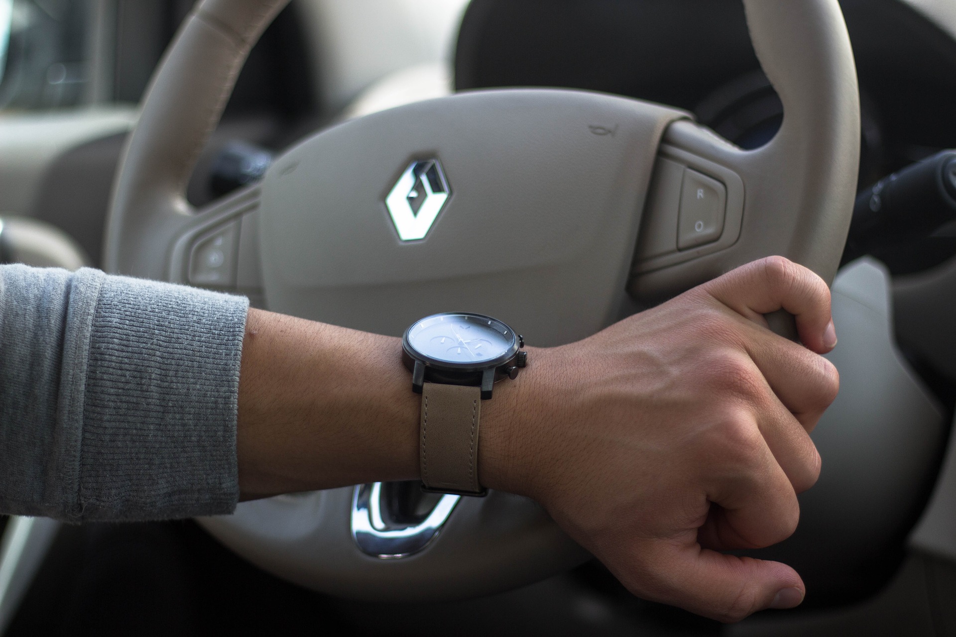 You are currently viewing Renault Prepares For EV Production With Their Mégane E-TECH