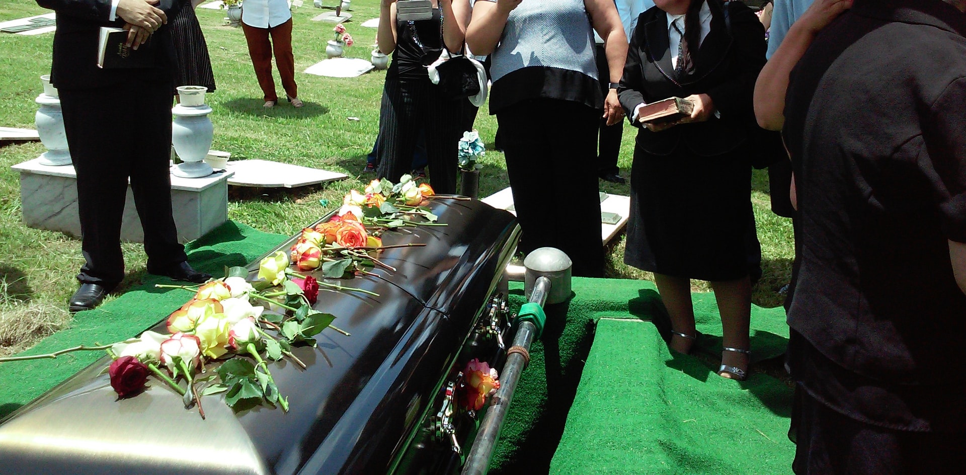 You are currently viewing Ella French, a Fallen Officer, was Mourned by Hundreds at a Funeral
