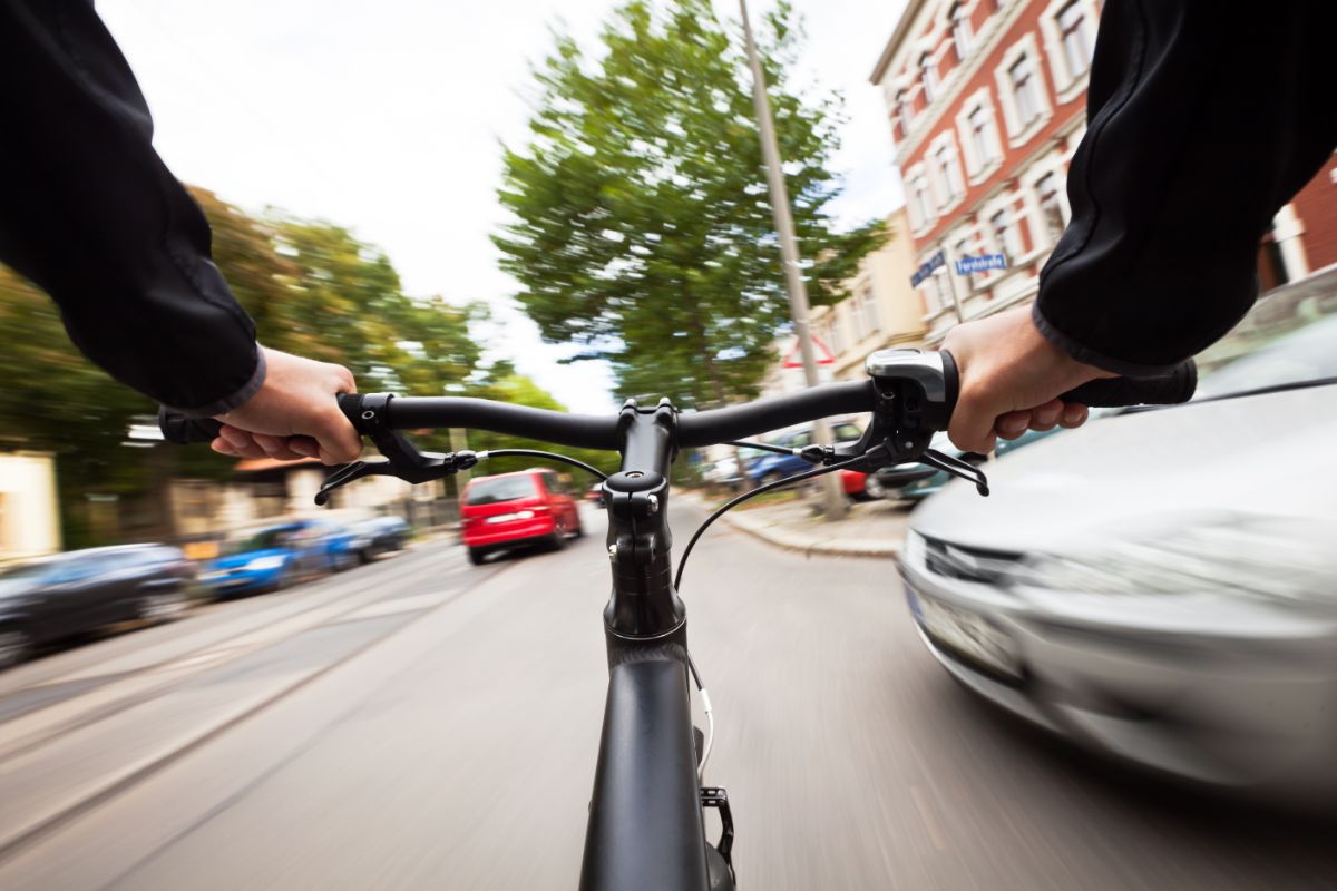 You are currently viewing Chicago Hands Out Free Bikes for Cyclists