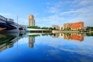 shipping a car to or from elgin,il